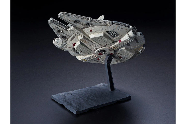 STAR WARS - 1/144 Millennium Falcon- Model Kit