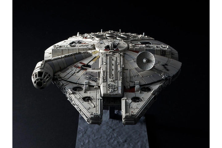 STAR WARS - 1/144 Millennium Falcon- Model Kit