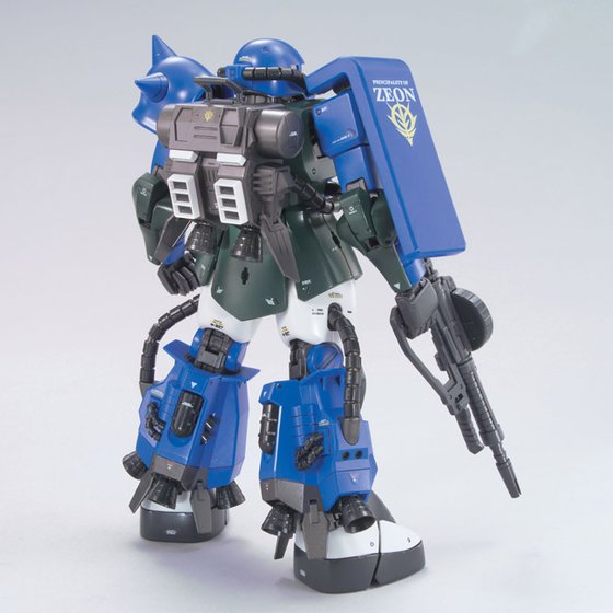 GUNDAM - P-Bandai: MG 1/100 MS-06R-1A Zaku II Anavel Gato’s Customize Mobile Suit