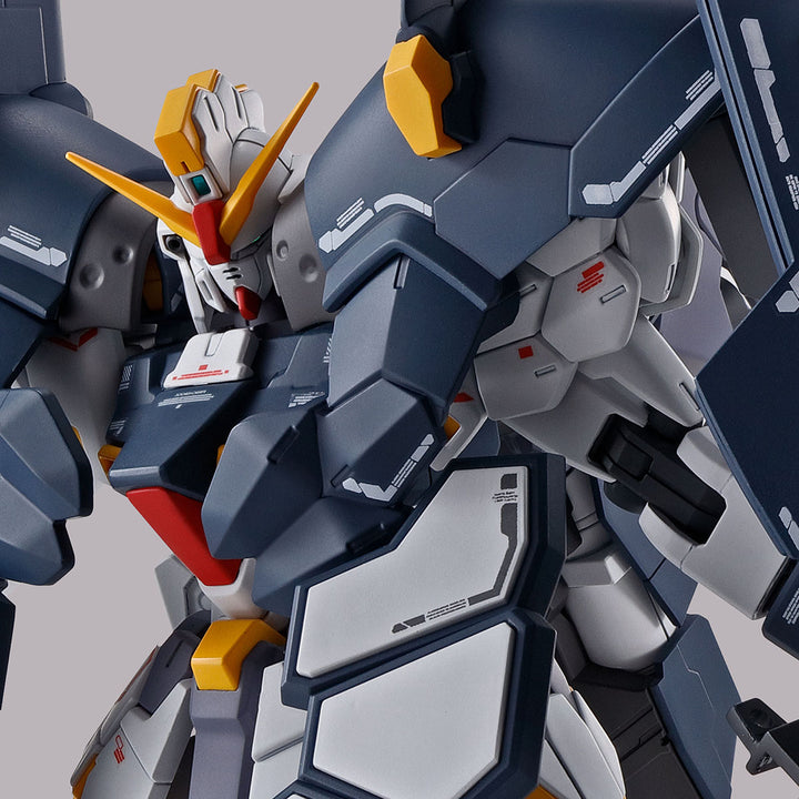 GUNDAM - P-Bandai: MG 1/100 Gundam Sandrock EW Armadillo Unit