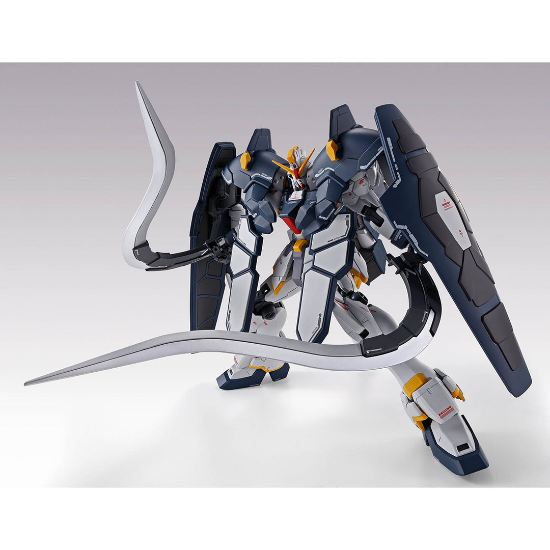 GUNDAM - P-Bandai: MG 1/100 Gundam Sandrock EW Armadillo Unit