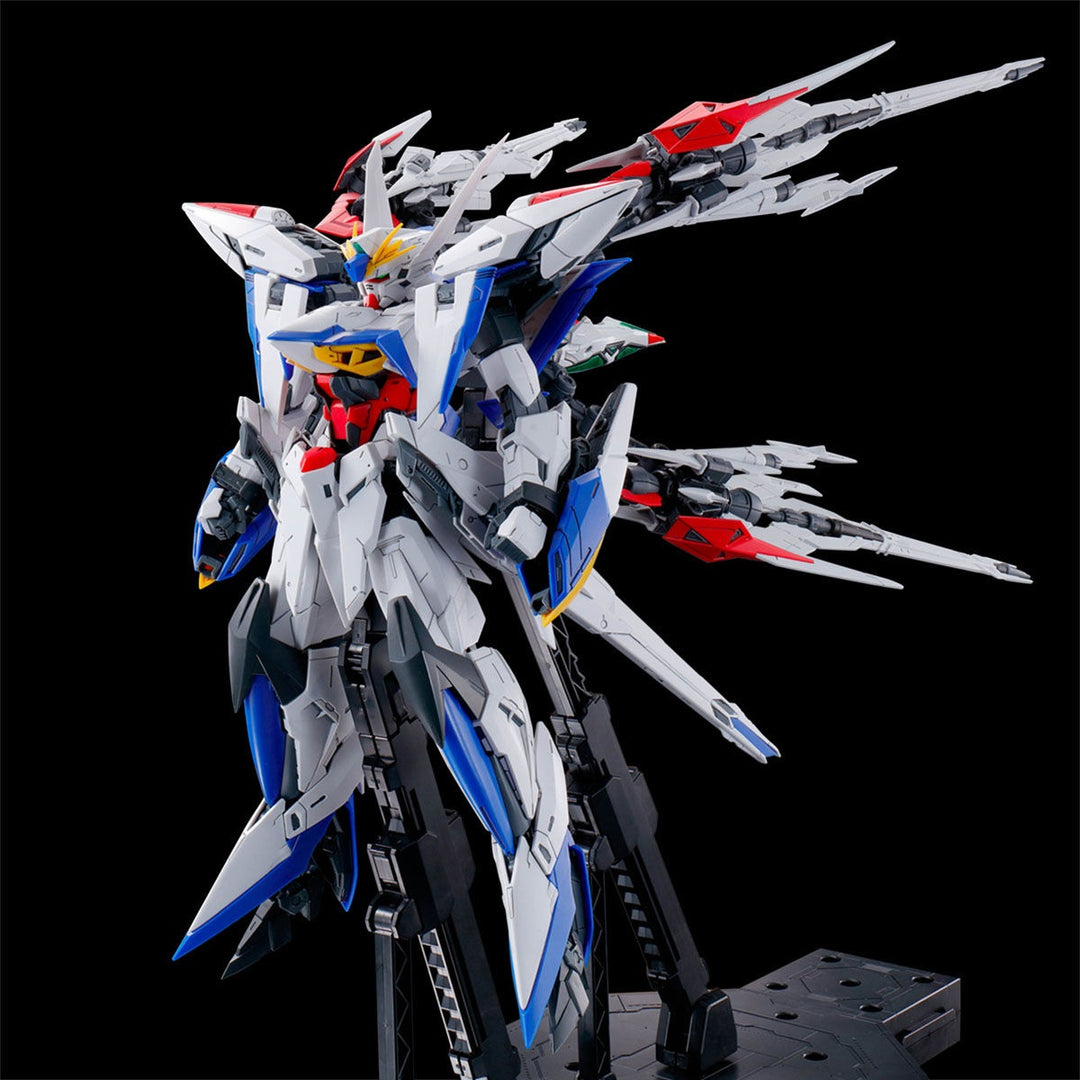 GUNDAM - P-Bandai: MG 1/100 Maneuver Striker Pack for Eclipse Gundam