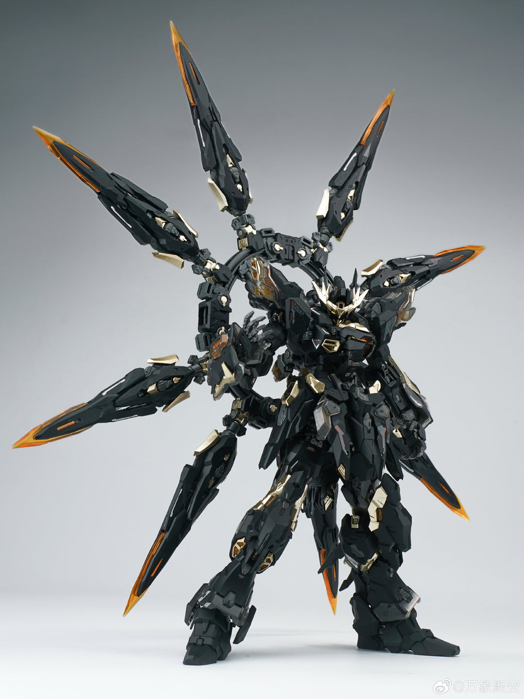 Vientiane Fusion 万象聚变 - 1/100 Apocalypse Black Edition 黑金天启 [PRE-ORDER]