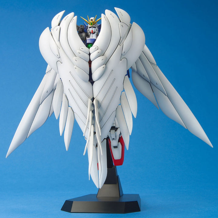 GUNDAM - 1/100 MG Wing Gundam Zero Endless Waltz Ver