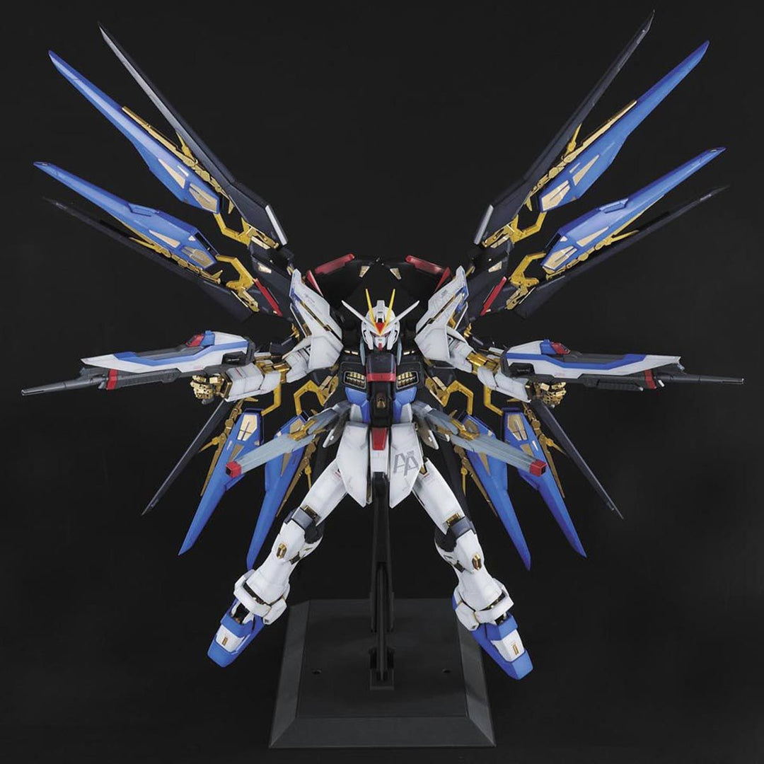 GUNDAM - PG 1/60 Strike Freedom