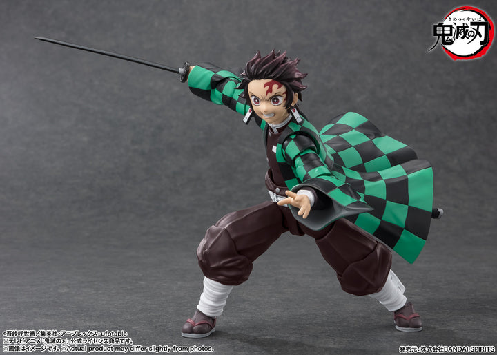 Demon Slayer: Kimetsu no Yaiba - S.H.Figuarts Tanjiro Kamado