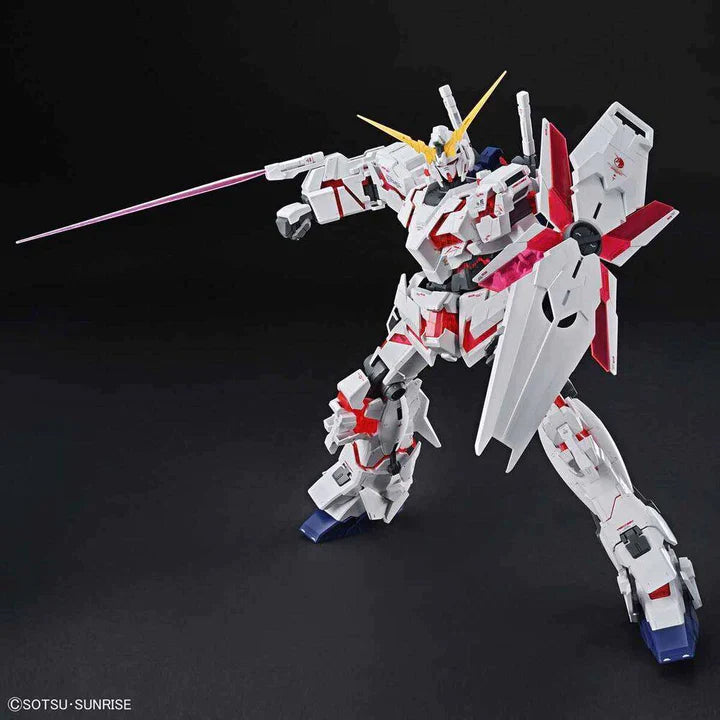 GUNDAM - Mega Size Model 1/48 Unicorn Gundam