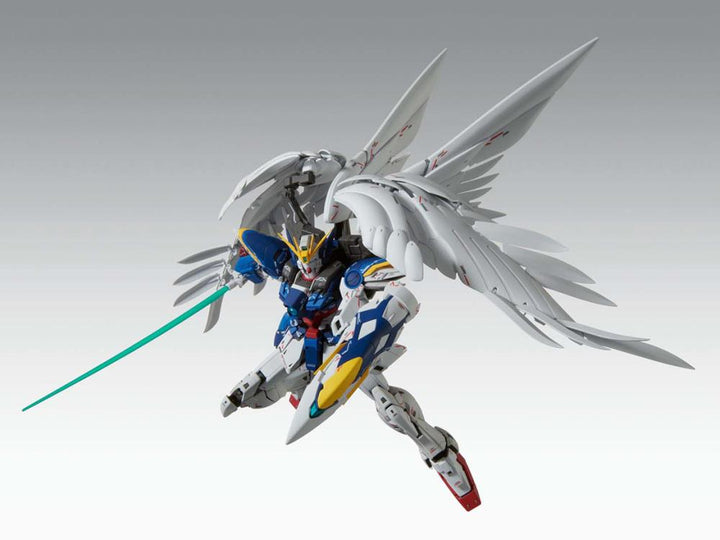 GUNDAM - MG 1/100  Wing Gundam Zero Ew Ver.ka