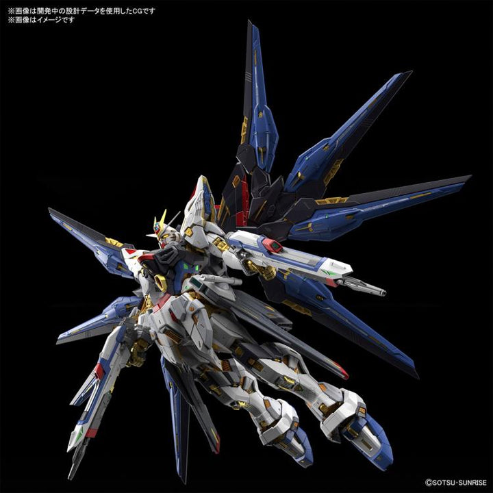 GUNDAM - MGEX 1/100 Strike Freedom Gundam